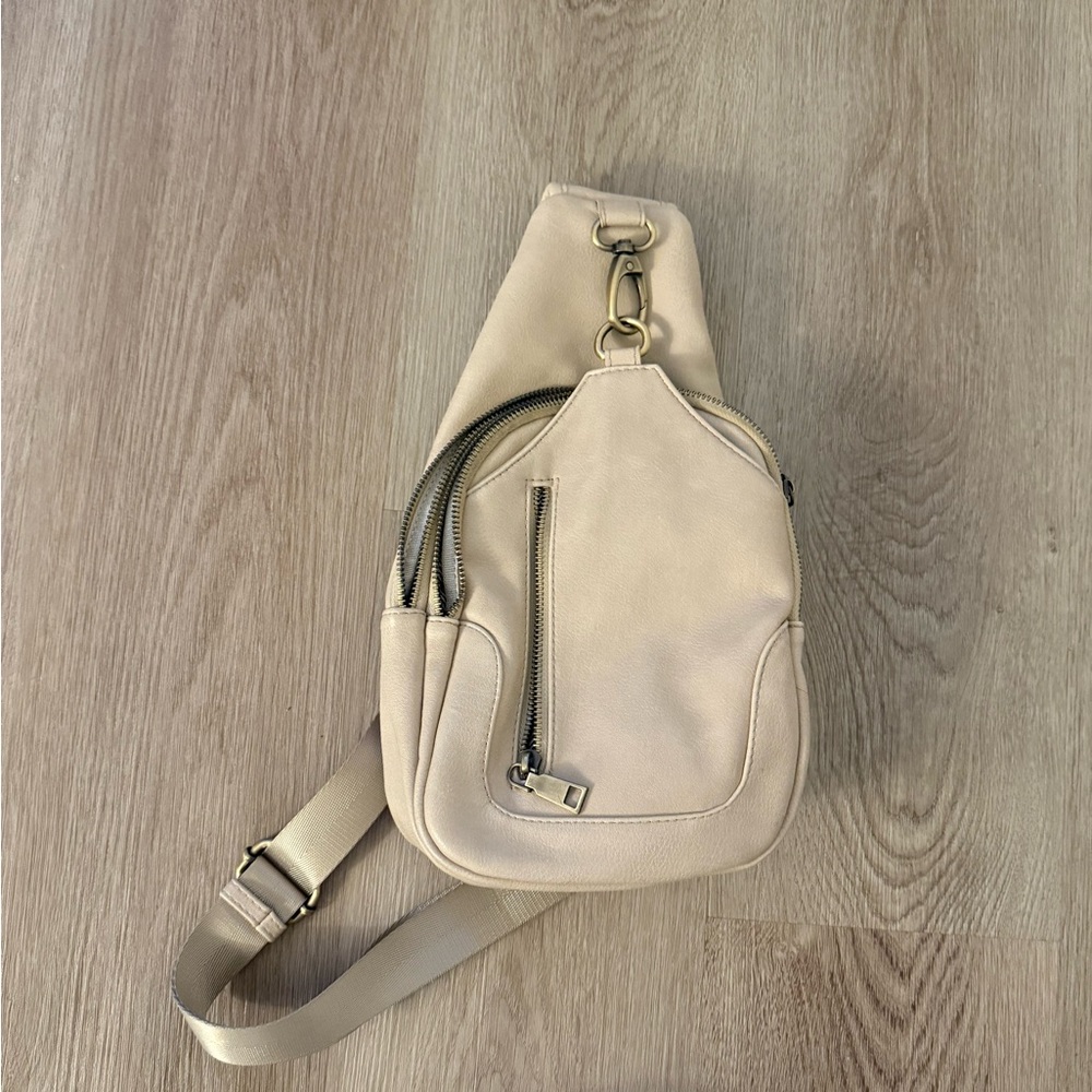 Elegant Cream Sling Bag